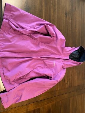 Columbia Magenta Hooded Lightweight Jacket